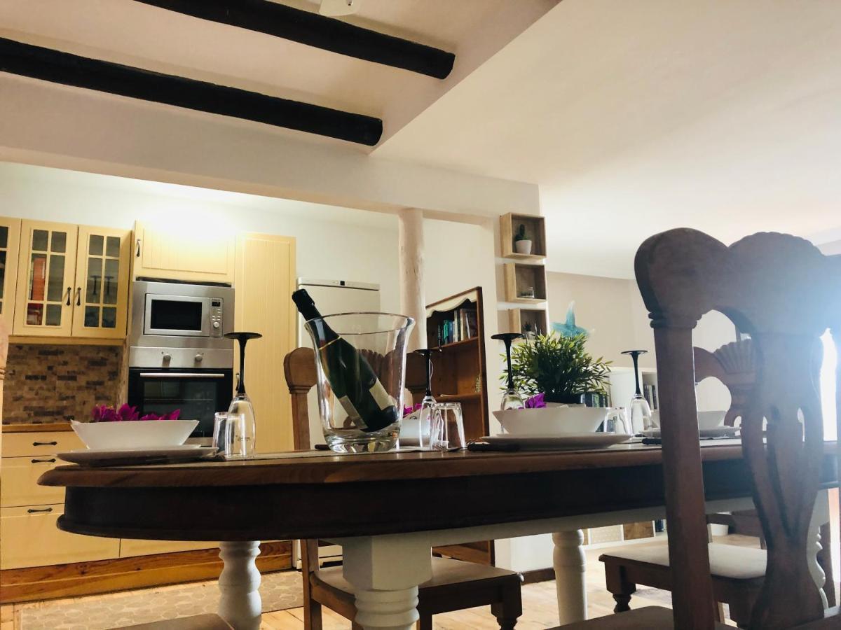 Beautiful 3-Bed Vacation House In Mácher 外观 照片